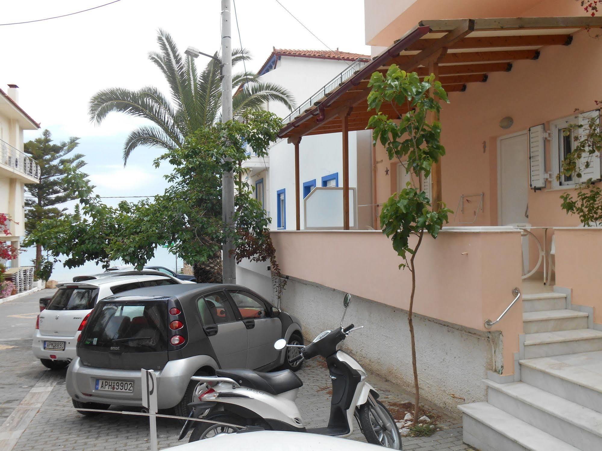 Paradise Lost Hotel-Apartments Tolo Bagian luar foto