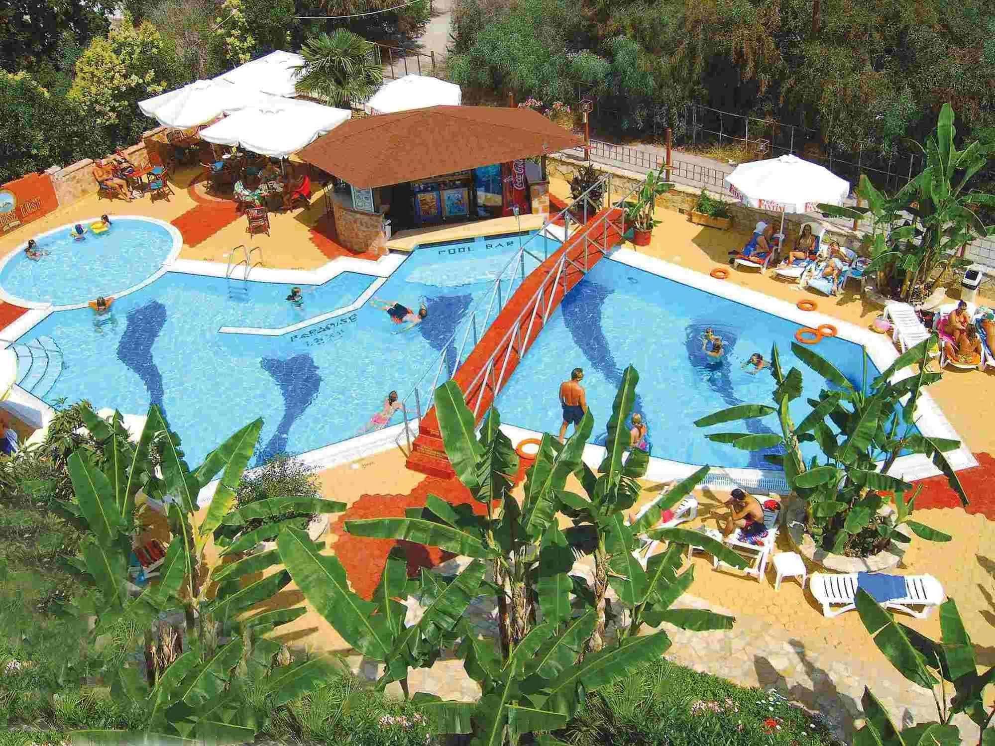 Paradise Lost Hotel-Apartments Tolo Bagian luar foto
